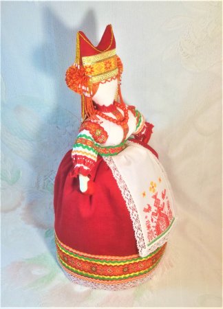 Кукла оберег в русском стиле на чайник Макошь.
