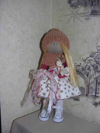 Интерьерная текстильная кукла 