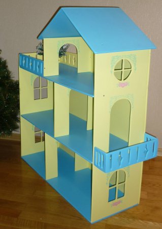 Домик для кукол трехэтажный