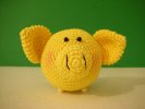 Ёлочная игрушка свиношарик жёлтый